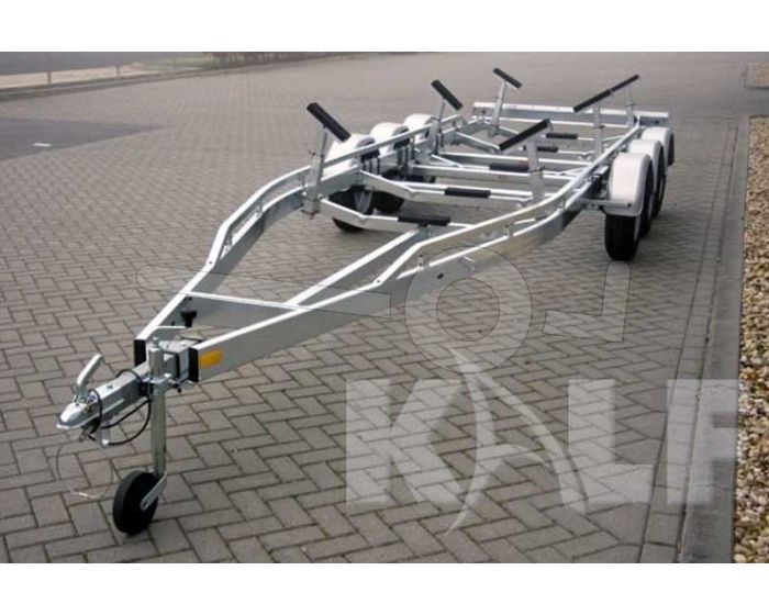 Kalf stallingstrailer Stall 2700 voor motorboot 750x220 cm 3900 kg