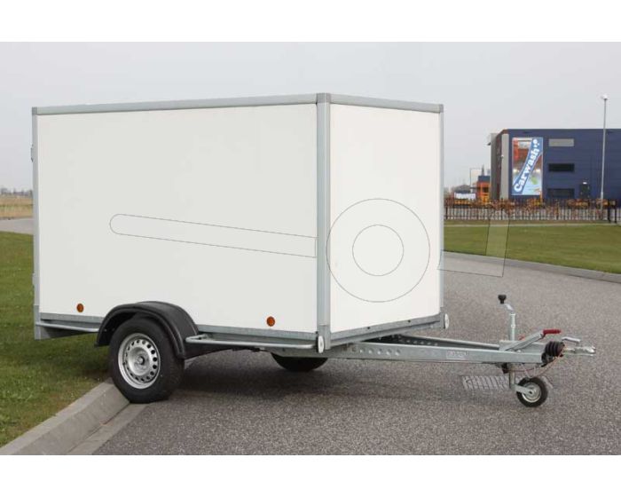Enkelas gesloten aanhangwagen, merk Power Trailer, afmeting 307x150x188cm, bruto laadvermogen 1000kg 