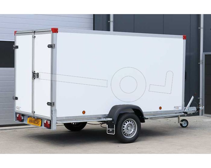 Geremde enkelasser Power Trailer gesloten aanhangwagen 307x157x188 cm met een bruto laadvermogen van 1350 kg