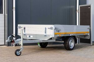 Eduard plateauwagen 2514-3-PB30-150-63, afmeti9ng 250x145cm, laadvloerhoogte 63cm en bruto laadvermogen 1500kg.