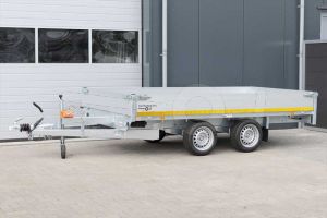 Eduard multitransporter 3118-4-PMB40-200-63, Lxb 310x180cm, Bruto 2000kg (1385kg netto), Lvh 63cm, Alu borden 40cm, Tandemas geremd, Banden 195/50R13, Met oprijplaten en lier.