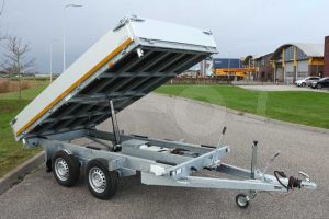 Eduard 3-zijdige kipper 310x160cm met 30cm borden, laadvloerhoogte 63cm, bruto laadvermogen 2700kg met elektrische en handmatige bediening