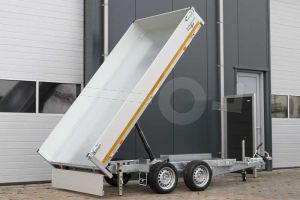 Eduard achterwaartse kipper met oprijplaten 3116-4-1OB30-300-J-63, Lxb 310x160cm, Bruto 3000kg (2014kg netto), Handmatige bediening, Lvh 63cm, Borden 30cm, Tandemas geremd, Banden 195/50R13