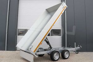 Eduard achterwaartse kipper 3118-4-1B40-200-N-63, Lxb 310x180cm, Bruto 2000kg (1376kg netto), Elektrische bediening, Lvh 63cm, Borden 40cm, Tandemas geremd, Banden 195/50R13