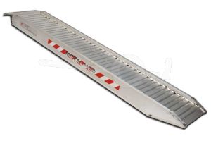 Oprijplaat M140/25L, 250x46cm draagvermogen 3.500kg 