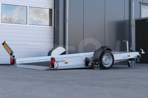 Transporter voor kleine voertuigen Humabur HKT 133117 S, Lxb 310x176cm, Bruto 1350kg (985kg netto), Handmatig hydraulisch zakbaar, Lvh 42cm, Borden 15cm, Oprijhoek 4&deg;, Enkelas geremd, Banden 195/50R13