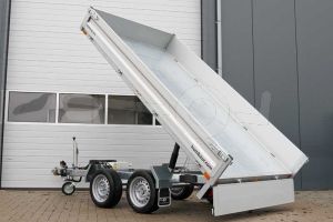 Humbaur kipper HUK273117, 314x175cm (lxb), bruto 2700kg (2015 netto), achterwaarts kippend, handmatig, laadvloerhoogte 67cm, 30cm aluminium borden, banden 13", tandemas