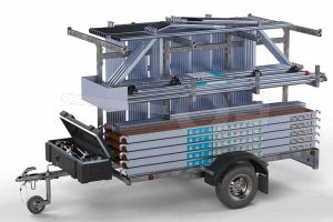 Euroscaffold steigeraanhanger compleet met rolsteiger standaard 250x135cm werkhoogte 12,2 meter met enkele voorloopleuning