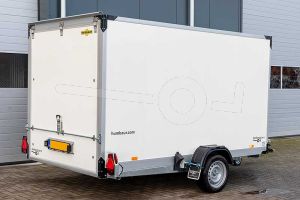 Humbaur HKT 752515-18P hydraulisch zakbare gesloten aanhangwagen 250x157x180cm, bruto 750kg ongeremd, met elektrische bediening op de dissel gemonteerd