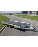 Autoambulance Eduard 506x220 cm met dichte laadvloer laadvloerhoogte 56cm bruto laadvermogen 3000kg