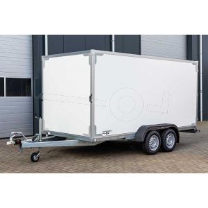 Gesloten aanhangwagen Twins Trailers tandemas met twee achterdeuren, afmeting 407x187x180 cm, bruto laadvermogen 2000kg.