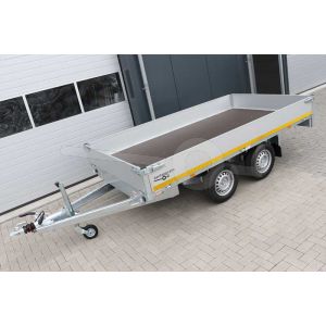 Eduard plateauwagen met borden, afmeting 330x180cm, laadvloerhoogte 72cm, bruto laadvermogen 2500kg.