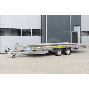 Autoambulance Eduard 506x200cm met dichte laadvloer, 10cm aluminium borden, kabellier en oprijplaten, laadvloerhoogte 63cm, bruto laadvermogen 2700kg