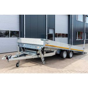 Eduard machinetransporter 4520-4-AK3-3563-N, Lxb 456x200cm, Kantelbaar, Bruto 3500kg (2699kg netto), Lvh 63cm, Alu borden 30cm, Brede oprijklep, Tandemas geremd, Banden 195/50R13, Elektrische bediening.