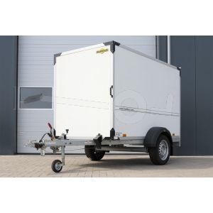 Humbaur HK 152513-15P gesloten aanhangwagen, 251x132x152(lxbxh), bruto 1500kg(1085 netto),witte 15mm plywood wanden en 1 deur achter, vloerhoogte 57cm, banden 14", enkelas