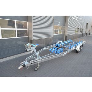 Vlemmix Flex-Roll boottrailer 840x255cm (lxb), bruto 500kg (netto 2860kg), tandemas geremd.