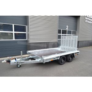 Vlemmix Machinetransporter, 300x150cm (lxb laadbak), bruto 2700kg (2090kg netto), banden 195/50R13, tandemas.