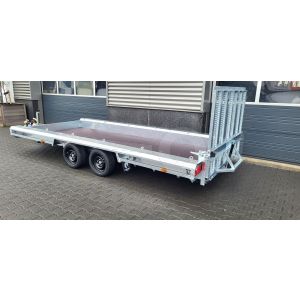 Vlemmix Machinetransporter, 480x180cm (lxb laadbak), bruto 3000kg (2160kg netto), banden 195/50R13, tandemas.